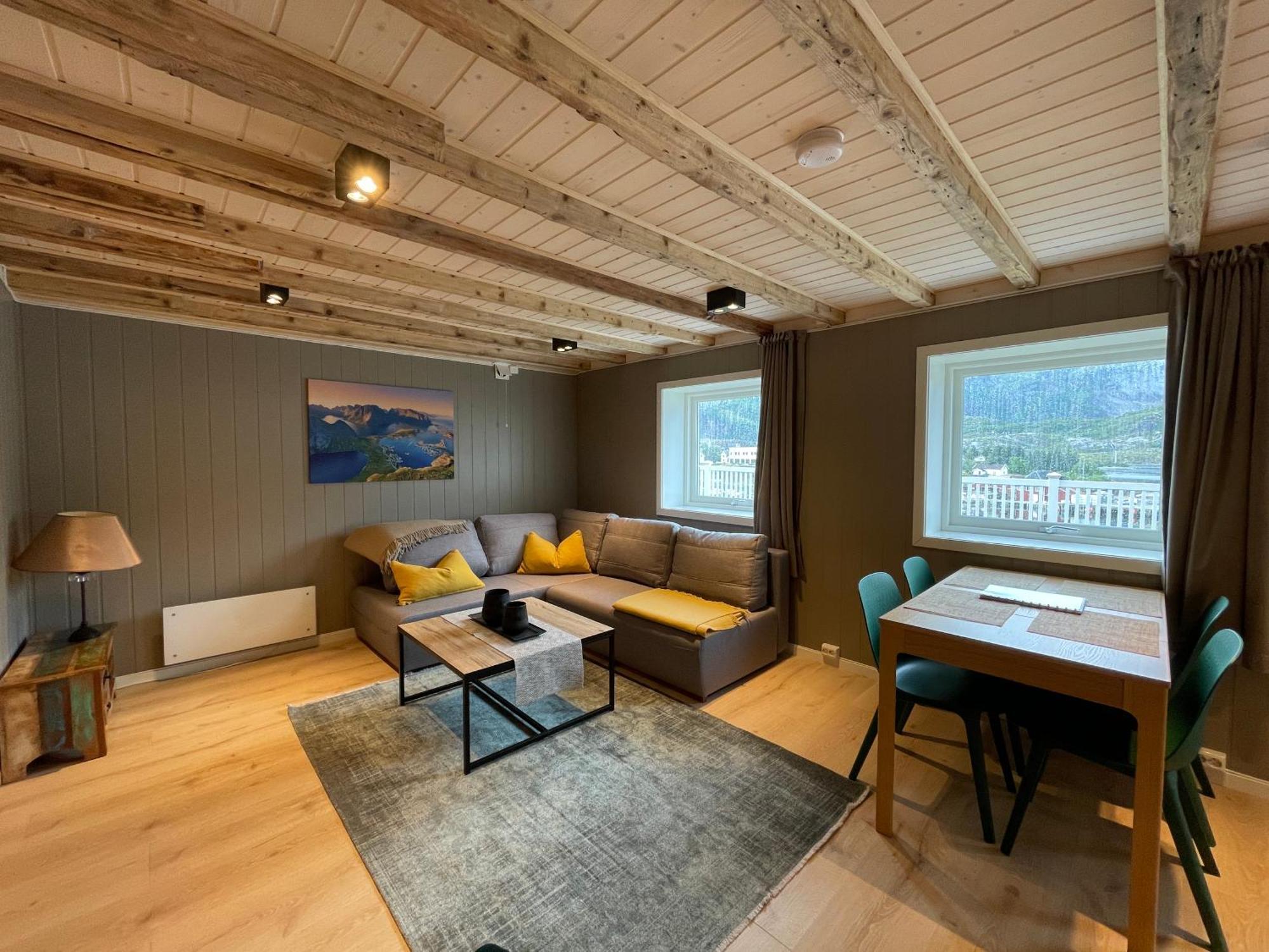 Lofoten Planet Studio Sørvågen 외부 사진